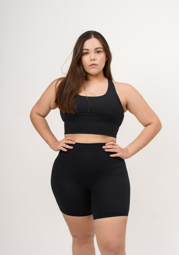 Black Basic Short