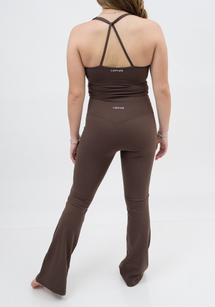 Collection of Cocoa Essence Leggings in a gallery layout