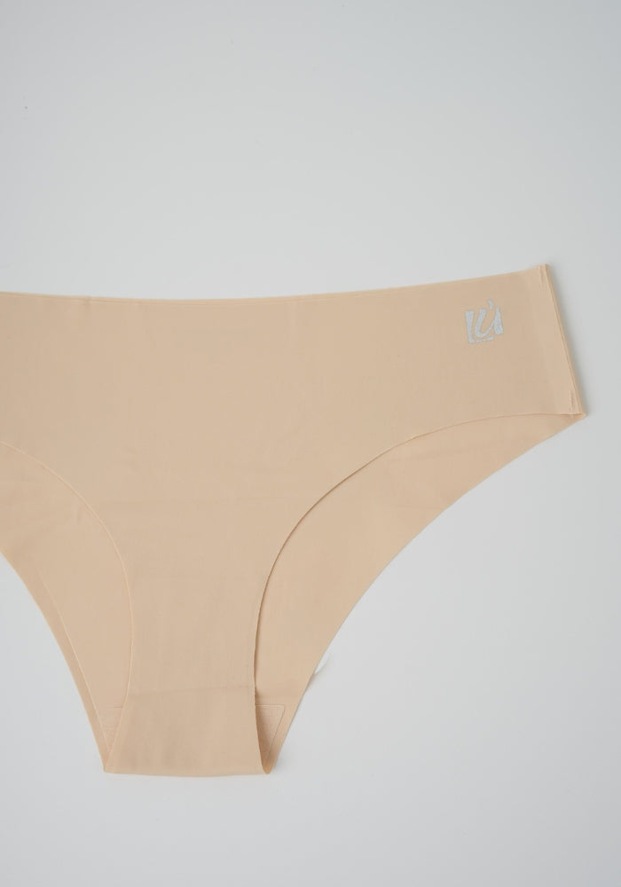 Collection of Bikini Seamless Nude in a gallery layout